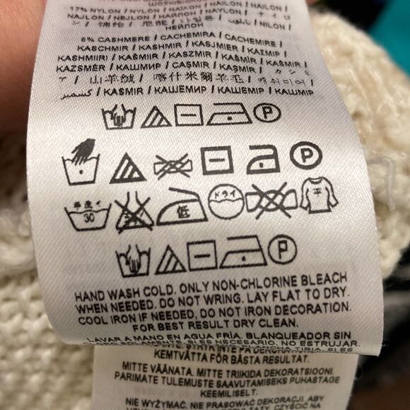 Vintage Y2K Guess Cream‎ Knit Asymmetrical Turtleneck Vintage Sweater XS - Picture 12 of 13